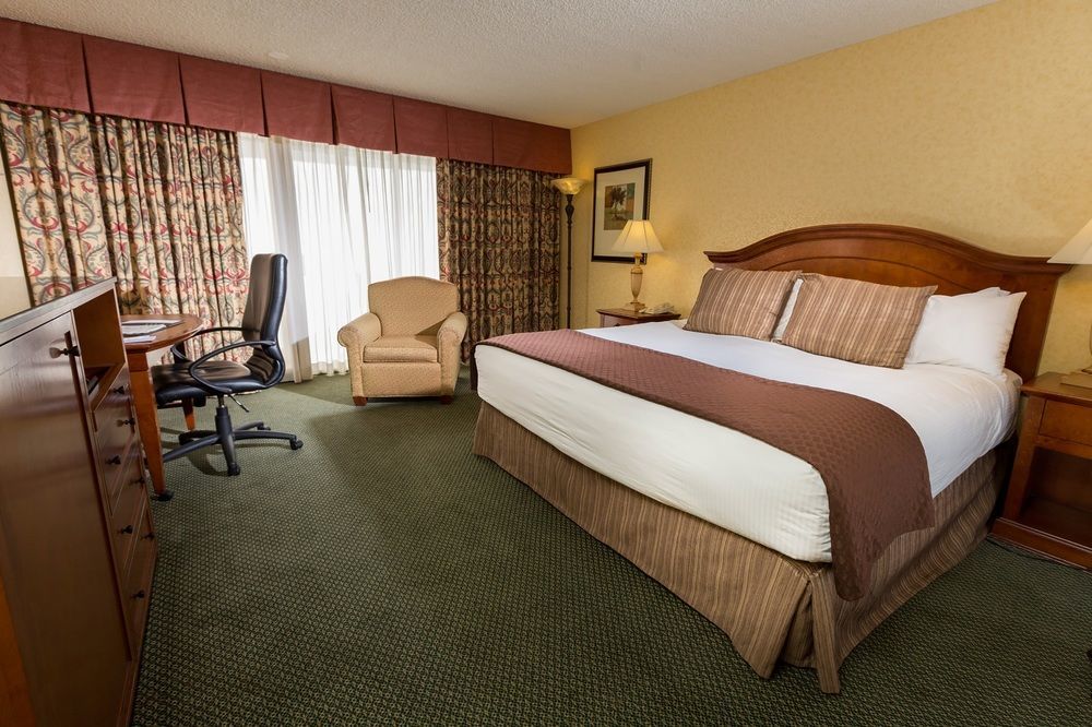 Red Lion Hotel Pasco Airport & Conference Center Extérieur photo