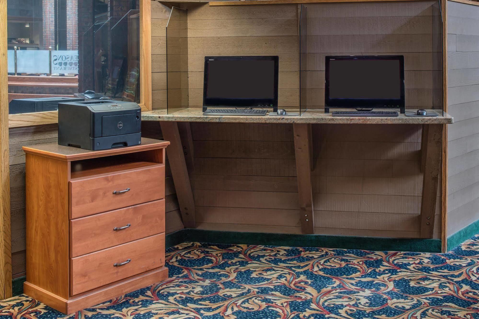 Red Lion Hotel Pasco Airport & Conference Center Extérieur photo